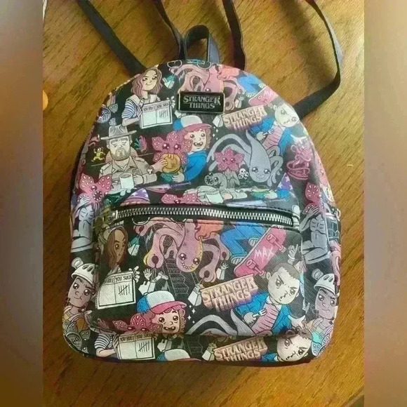 Stranger Things Backpack Chibi Mini Cartoon Netflix Bioworld - Picture 1 of 3
